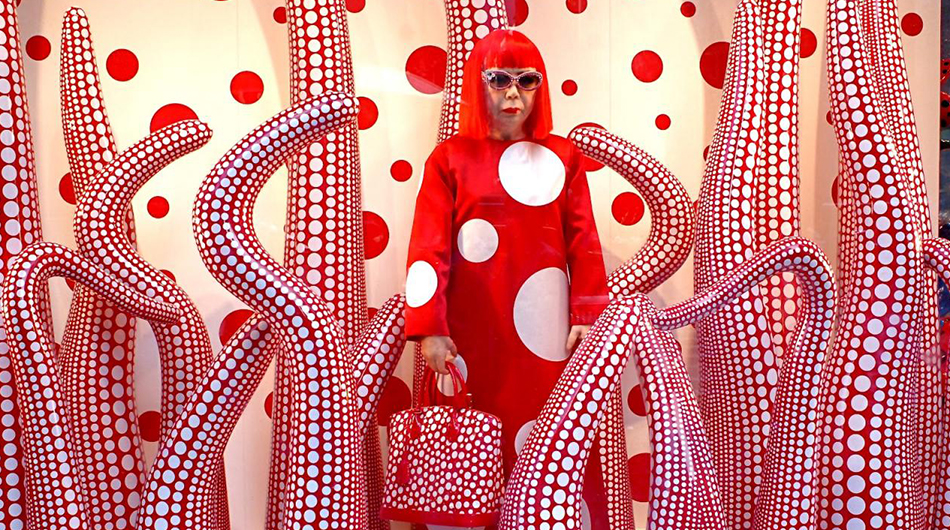 یایویی کوساما: بانوی نقاط و توهمات